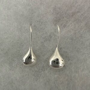 Elegant sterling Silver 925  Drop Earrings